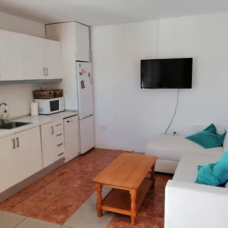Апартаменты Bungalo Lowely