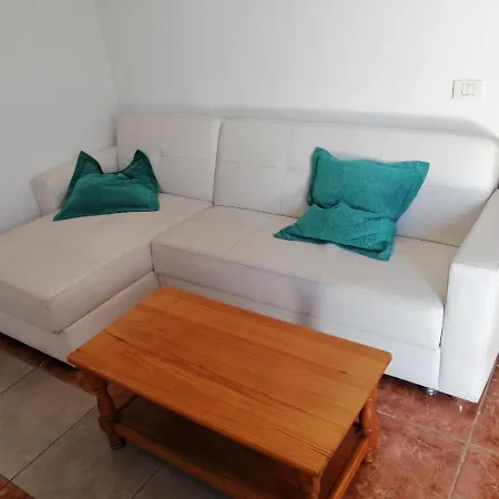 Bungalo Lowely Апартаменты *